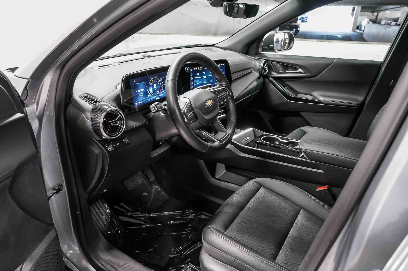 2025 Chevrolet Equinox FWD LT
