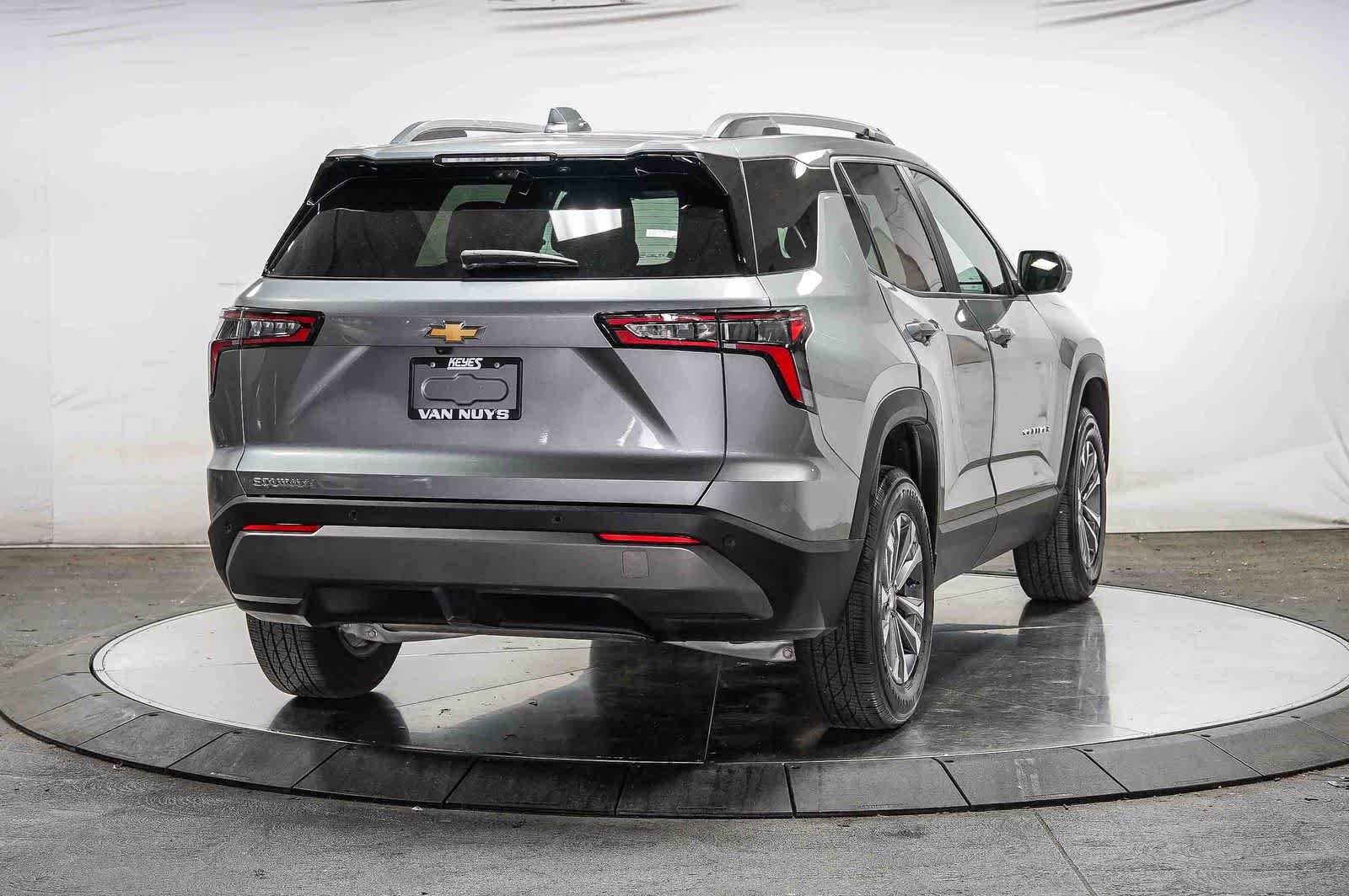 2025 Chevrolet Equinox FWD LT