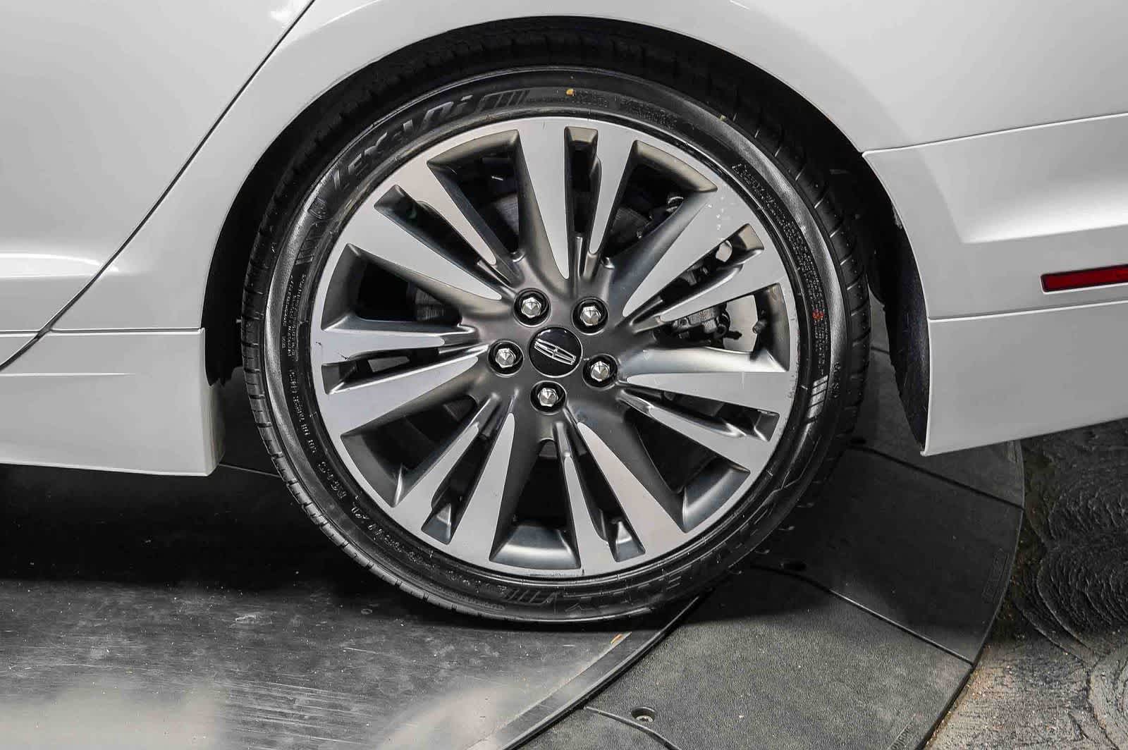 2020 Lincoln MKZ Hybrid Reserve