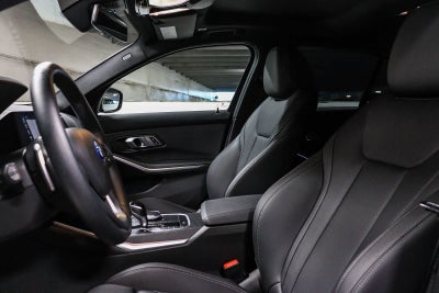 2022 BMW 330e 330e