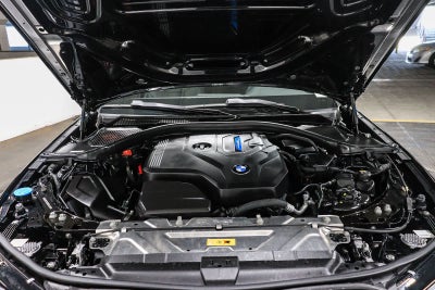 2022 BMW 330e 330e