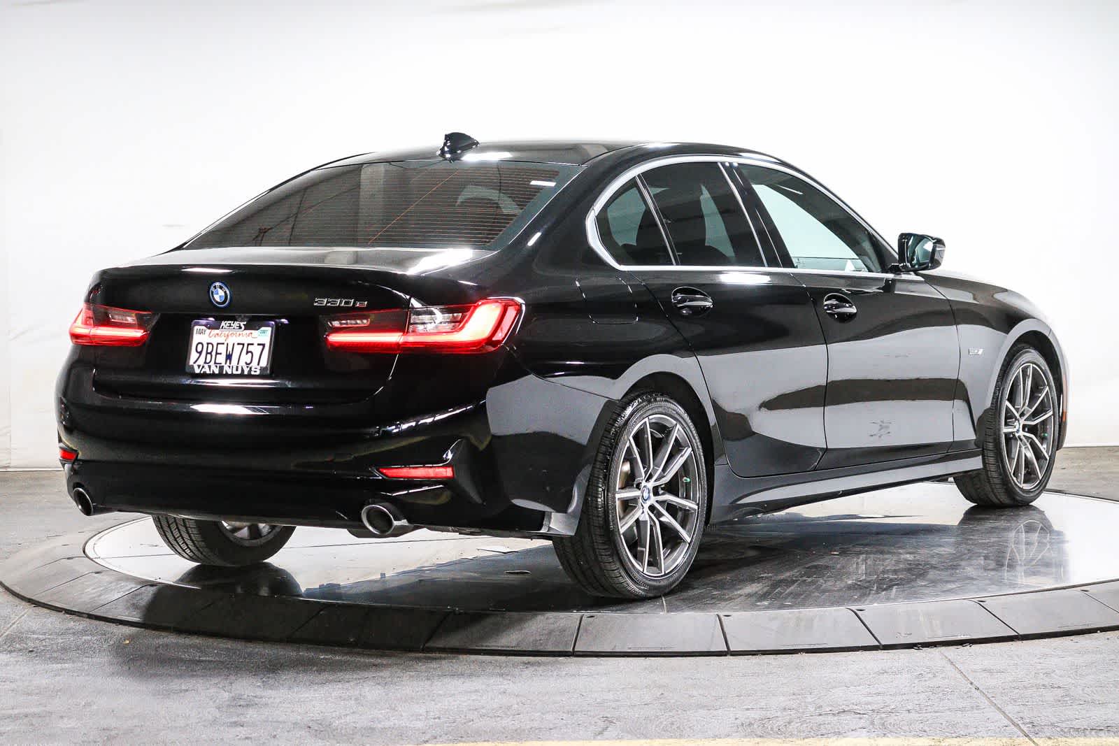 2022 BMW 330e 330e