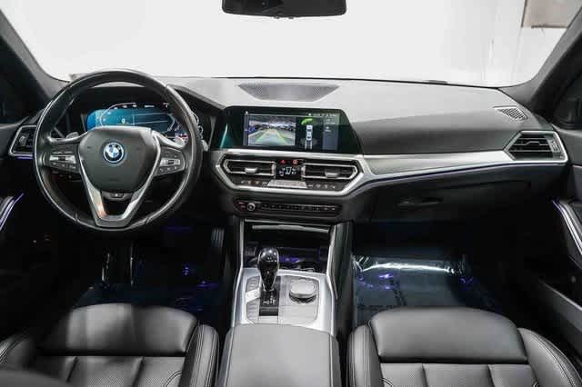2022 BMW 3 Series 330e