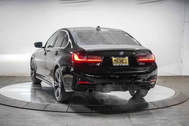 2022 BMW 3 Series 330e