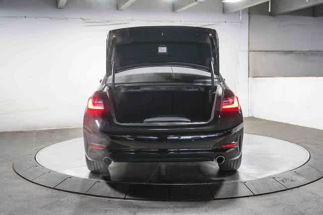 2022 BMW 3 Series 330e