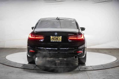 2022 BMW 3 Series 330e