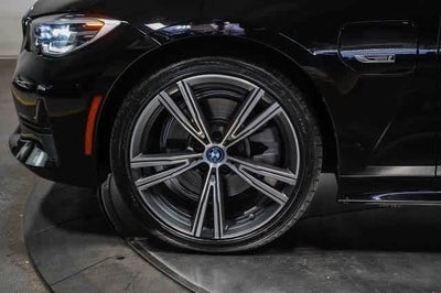 2022 BMW 3 Series 330e