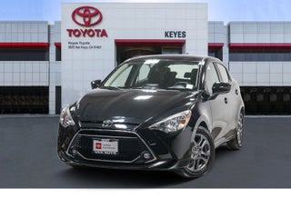 2020 Toyota Yaris Hatchback LE