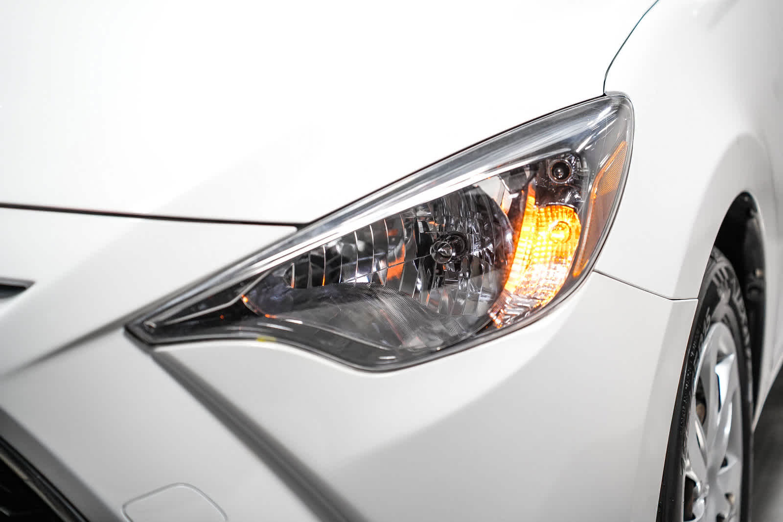 2019 Toyota Yaris L
