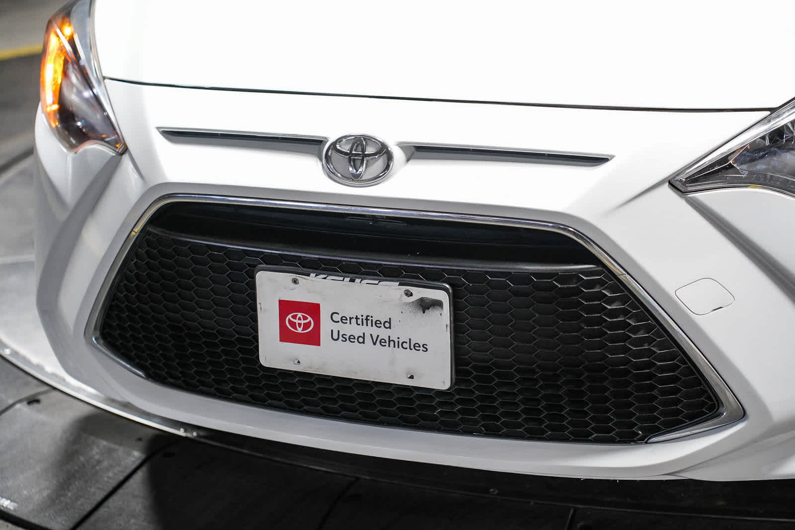 2019 Toyota Yaris L
