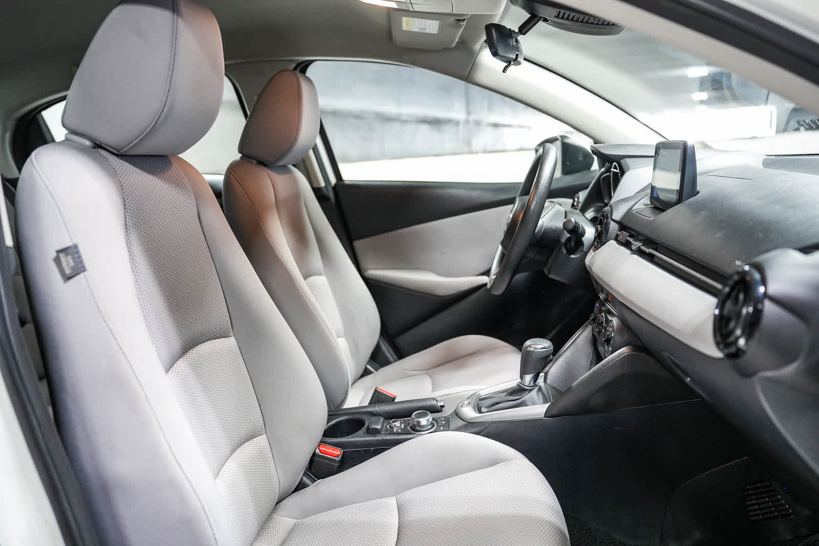 2019 Toyota Yaris L