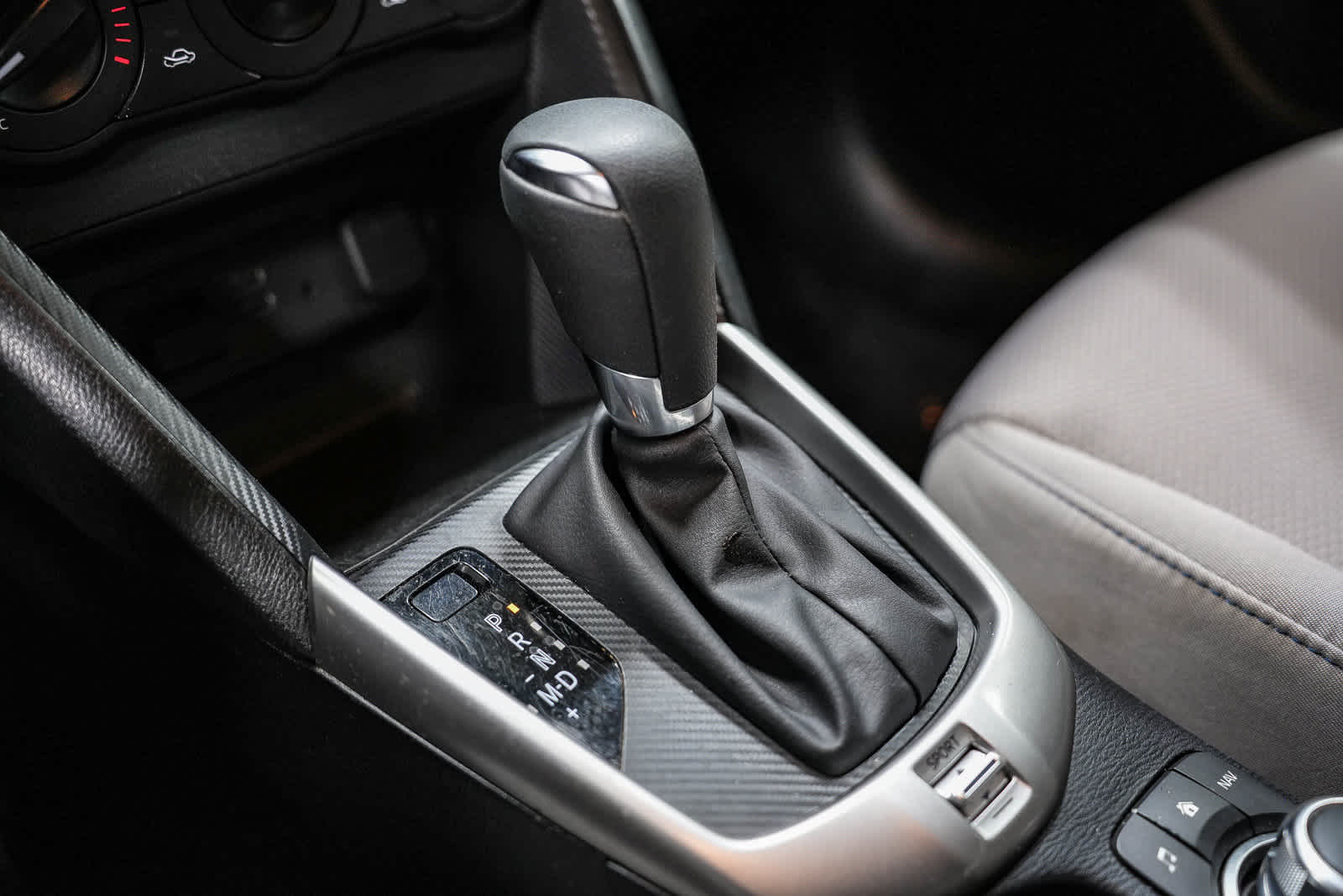 2019 Toyota Yaris L