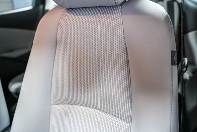 2019 Toyota Yaris L