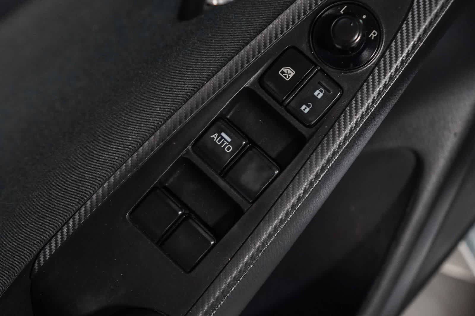 2018 Toyota Yaris iA Auto (Natl)