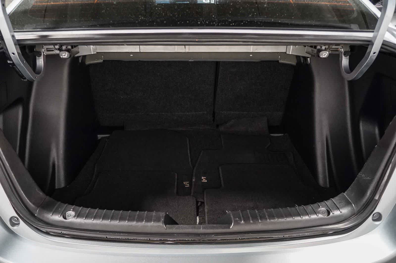 2018 Toyota Yaris iA Auto (Natl)