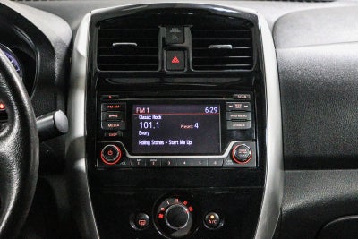 2018 Nissan Versa SV