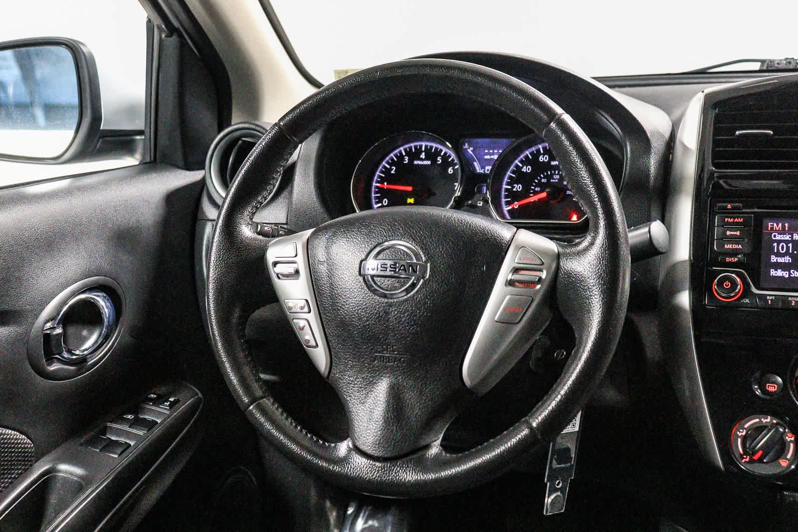2018 Nissan Versa SV