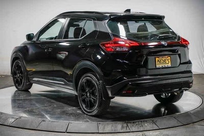 2021 Nissan Kicks SR