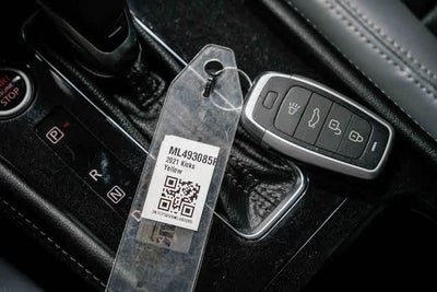 2021 Nissan Kicks SR