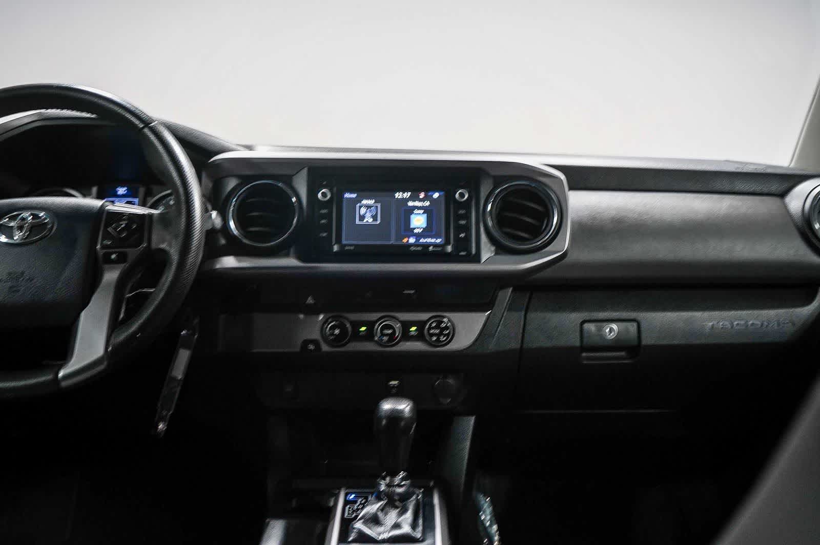 2017 Toyota Tacoma SR5