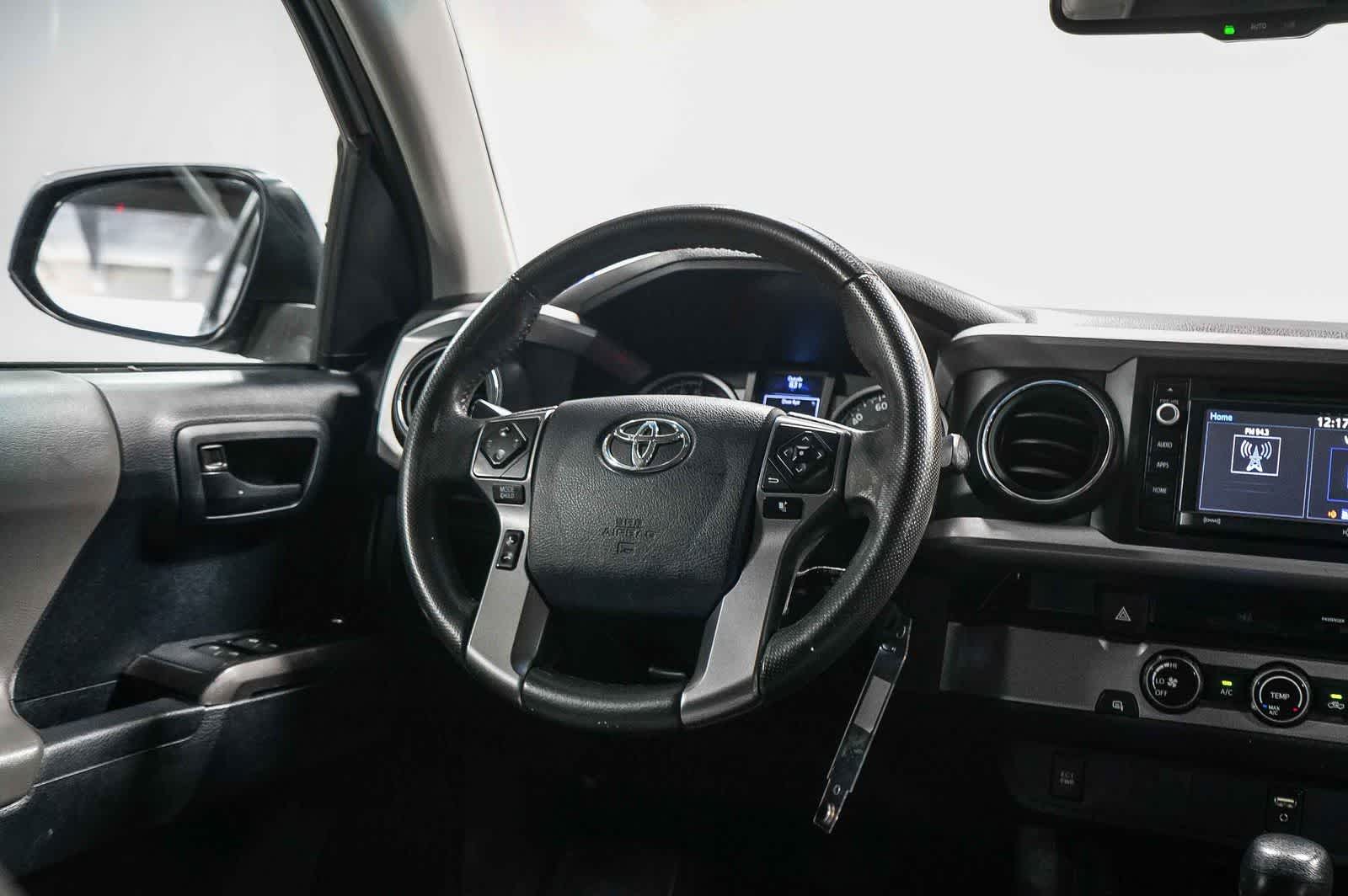 2017 Toyota Tacoma SR5