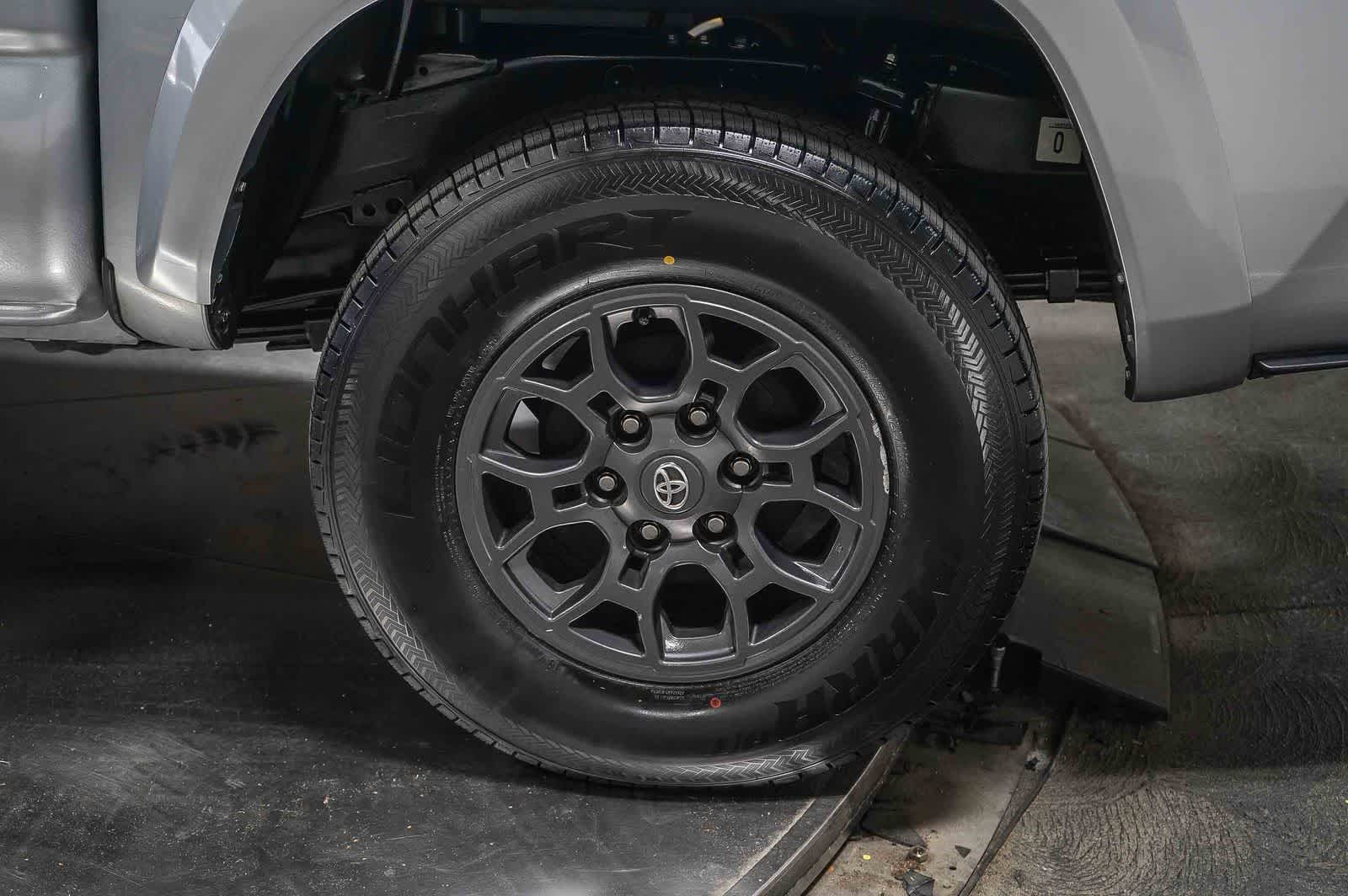 2017 Toyota Tacoma SR5