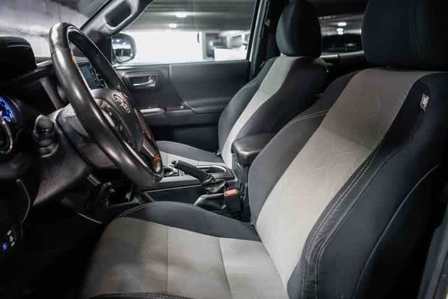 2020 Toyota Tacoma TRD Sport