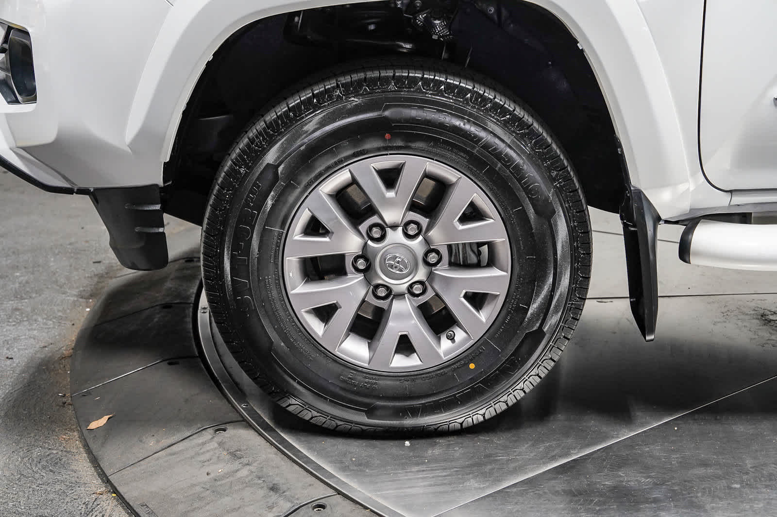 2016 Toyota Tacoma SR5