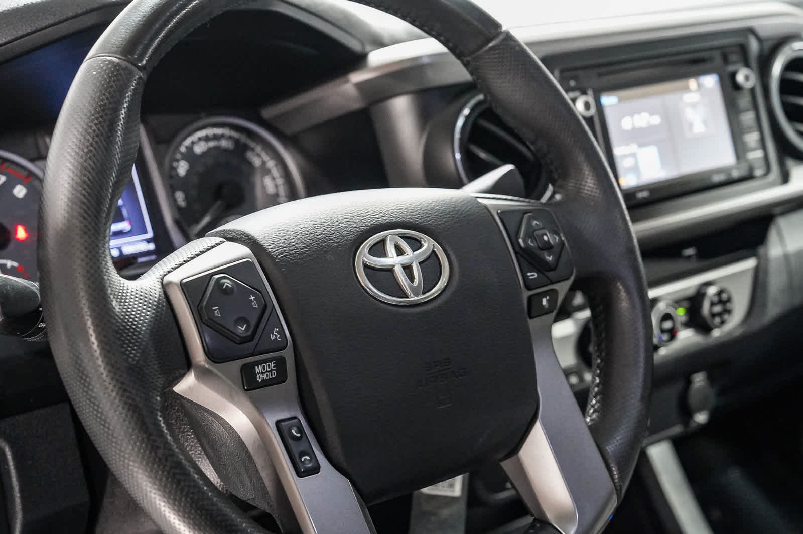 2016 Toyota Tacoma SR5