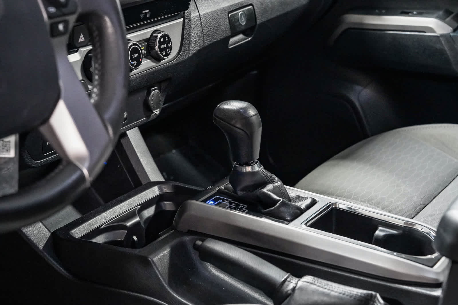 2016 Toyota Tacoma SR5