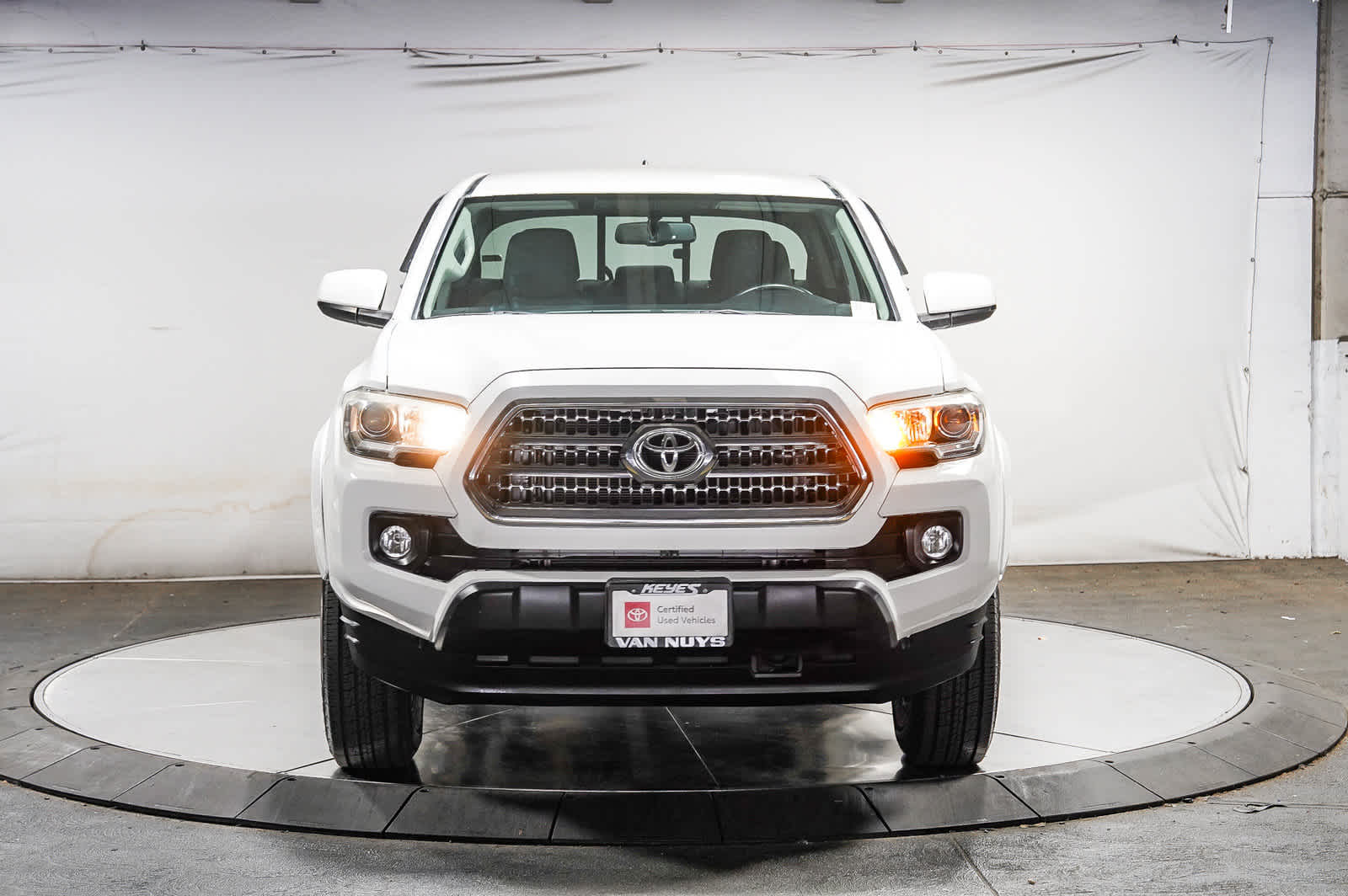 2016 Toyota Tacoma SR5