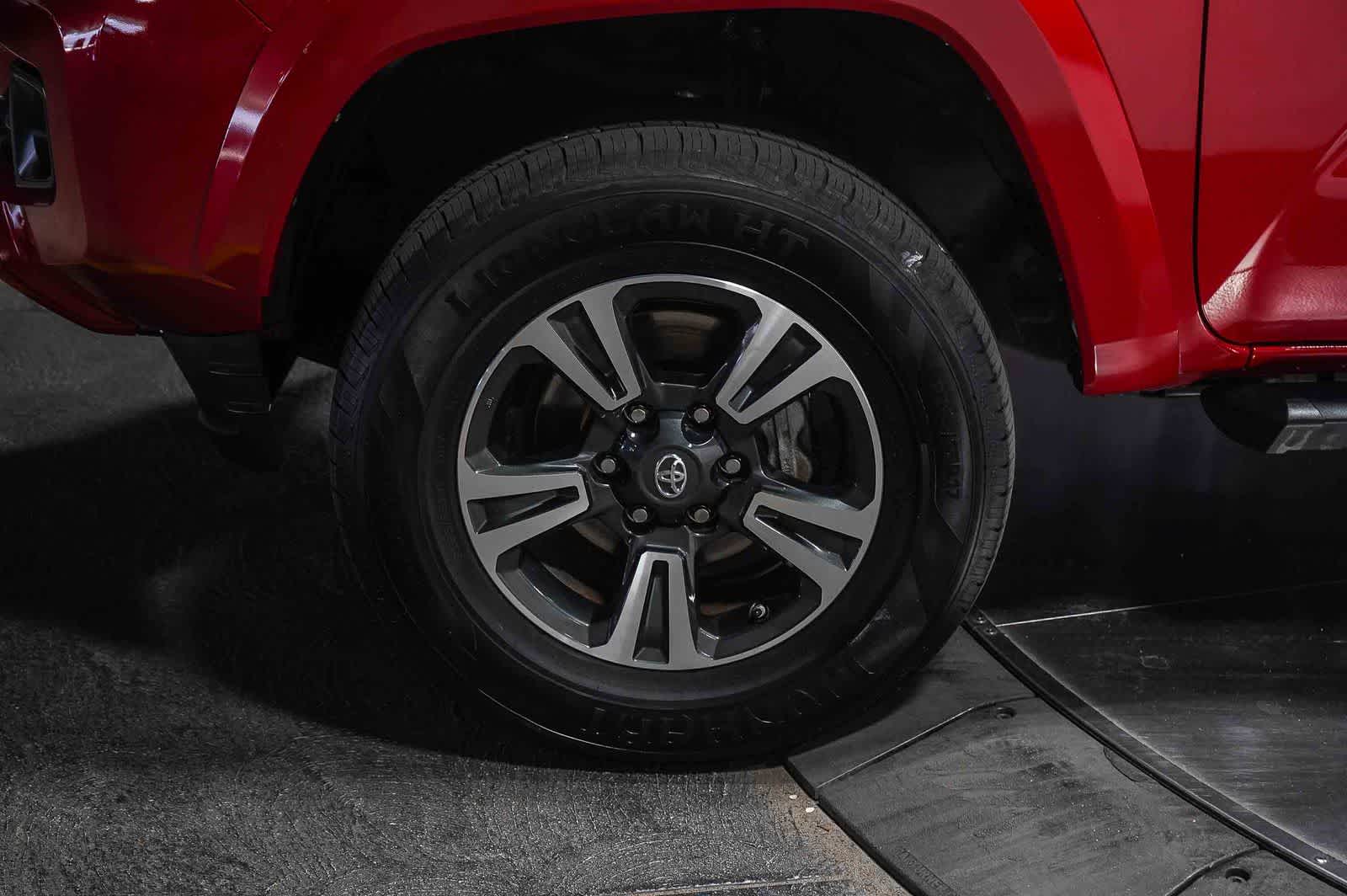 2019 Toyota Tacoma TRD Sport