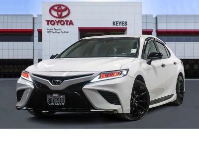 2018 Toyota Camry SE