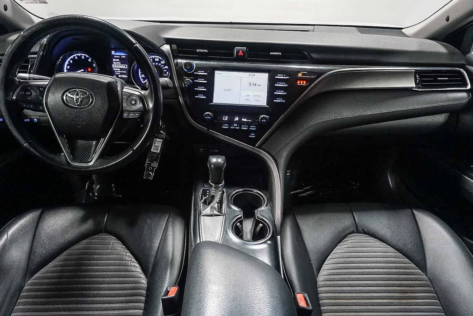 2018 Toyota Camry SE