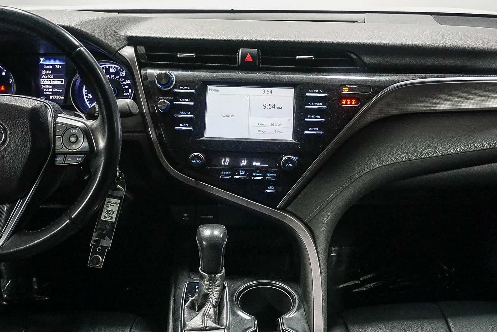 2018 Toyota Camry SE