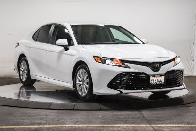2018 Toyota Camry LE