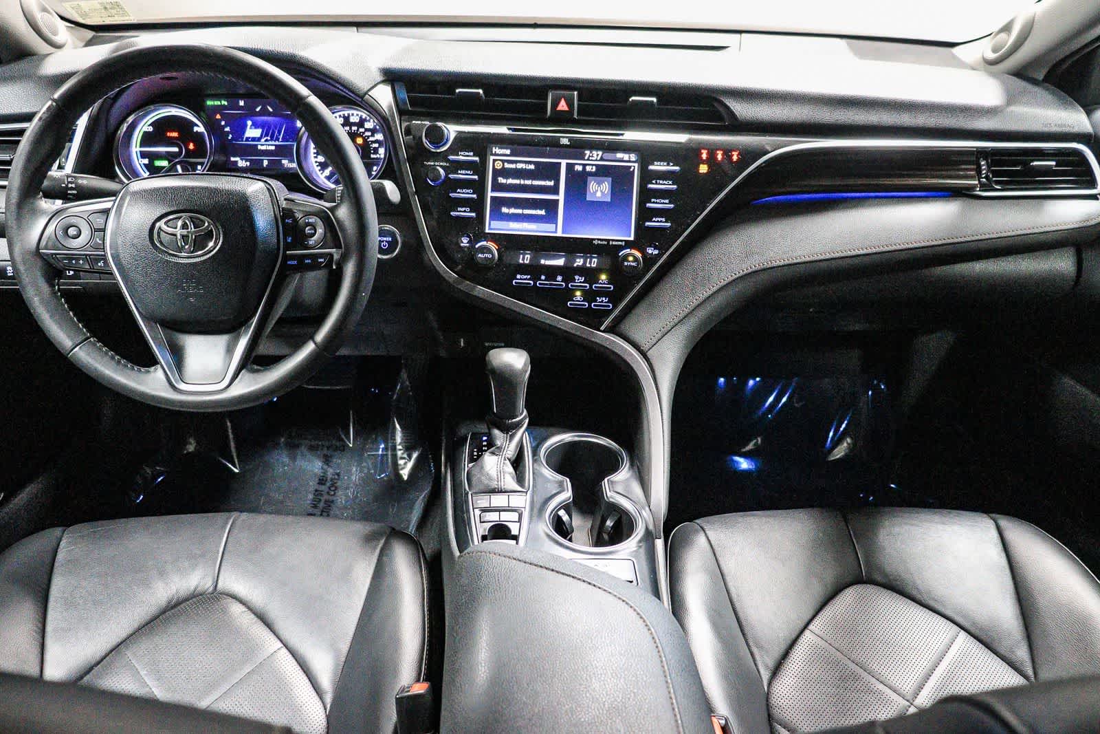 2018 Toyota Camry Hybrid XLE