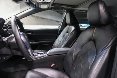 2018 Toyota Camry Hybrid XLE