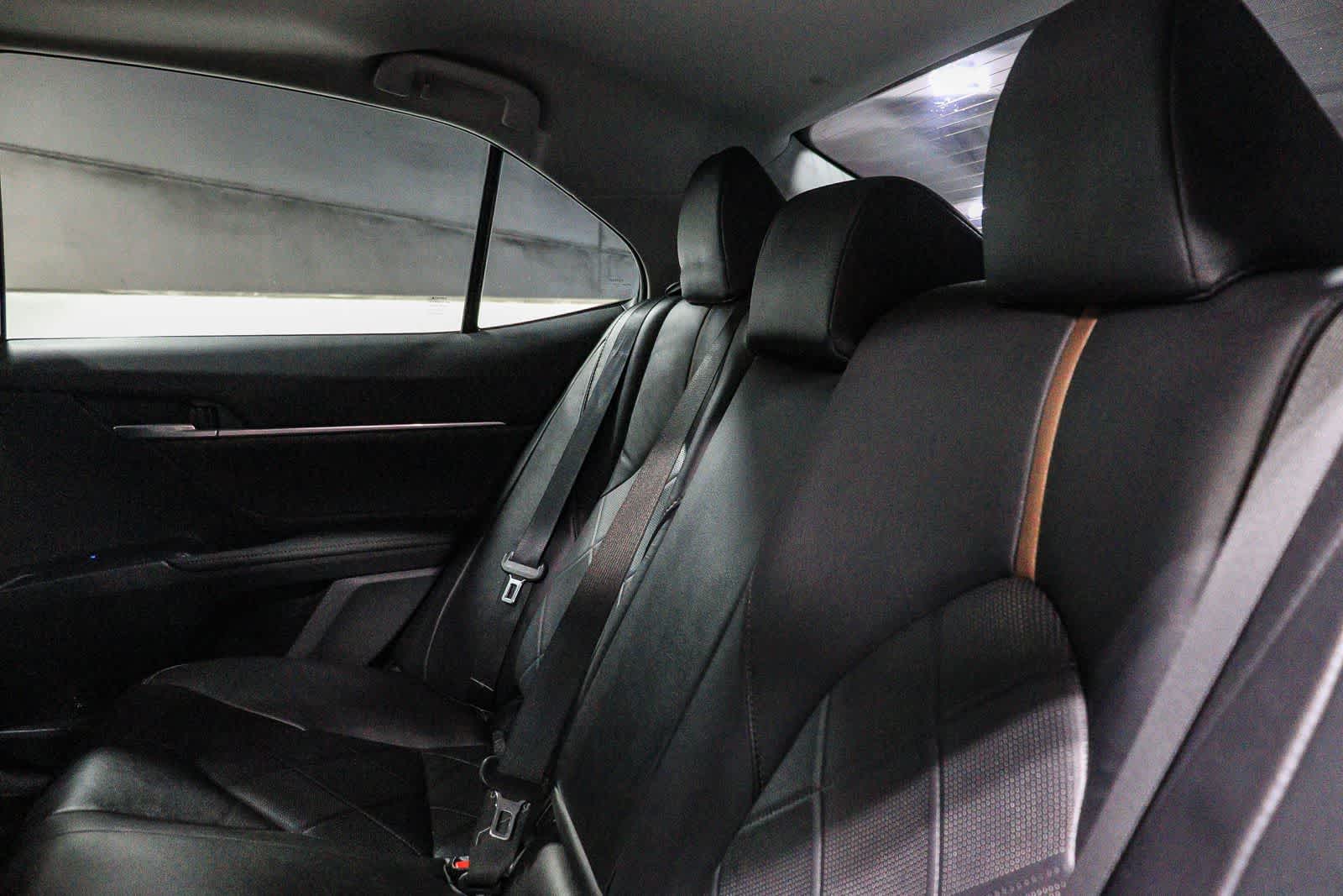 2018 Toyota Camry Hybrid XLE