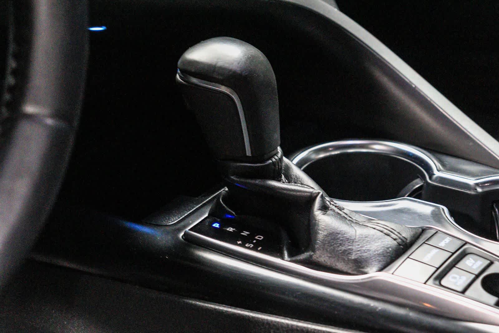 2018 Toyota Camry Hybrid XLE