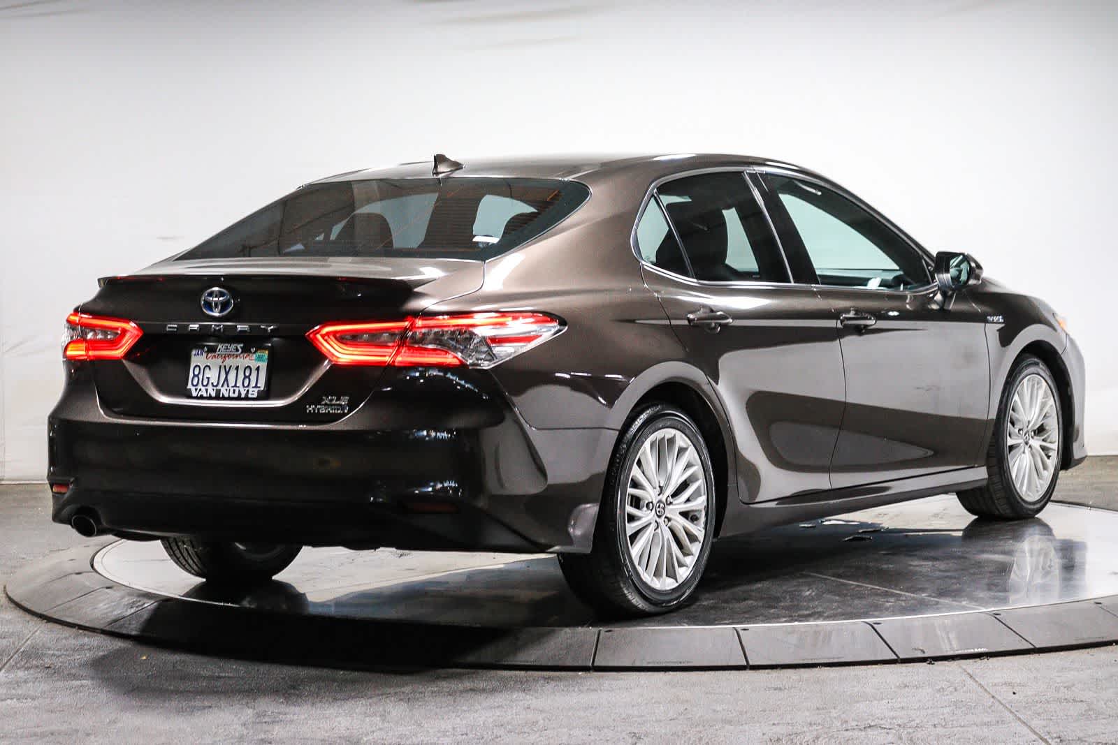 2018 Toyota Camry Hybrid XLE