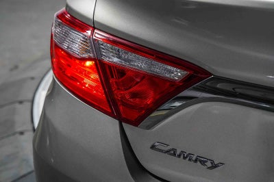2016 Toyota Camry Hybrid XLE