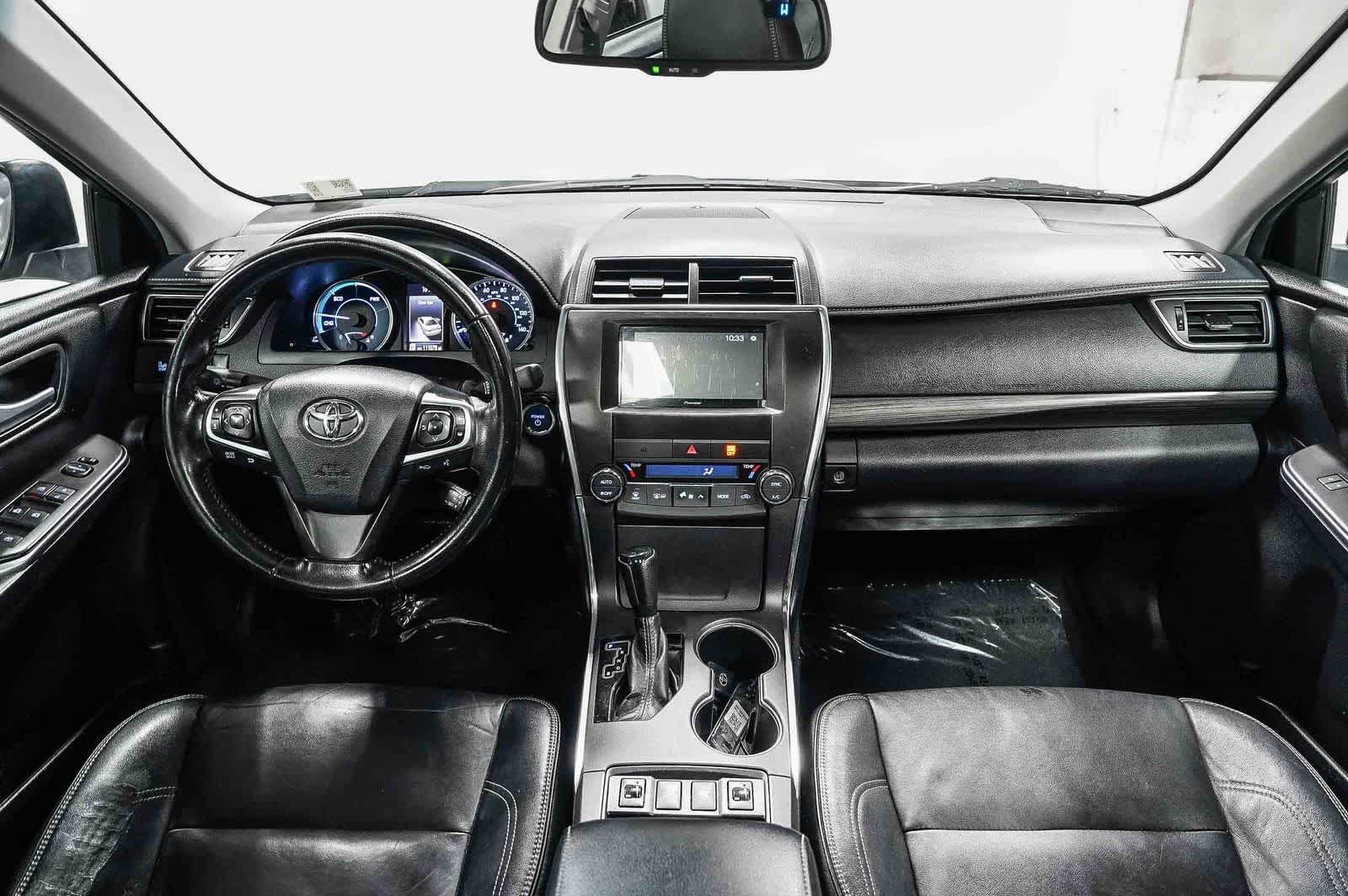 2016 Toyota Camry Hybrid XLE