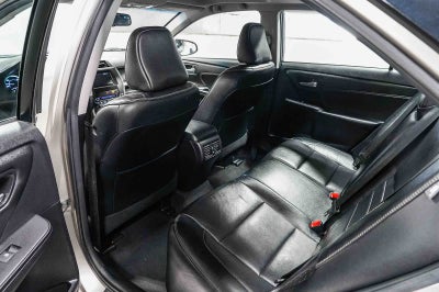 2016 Toyota Camry Hybrid XLE