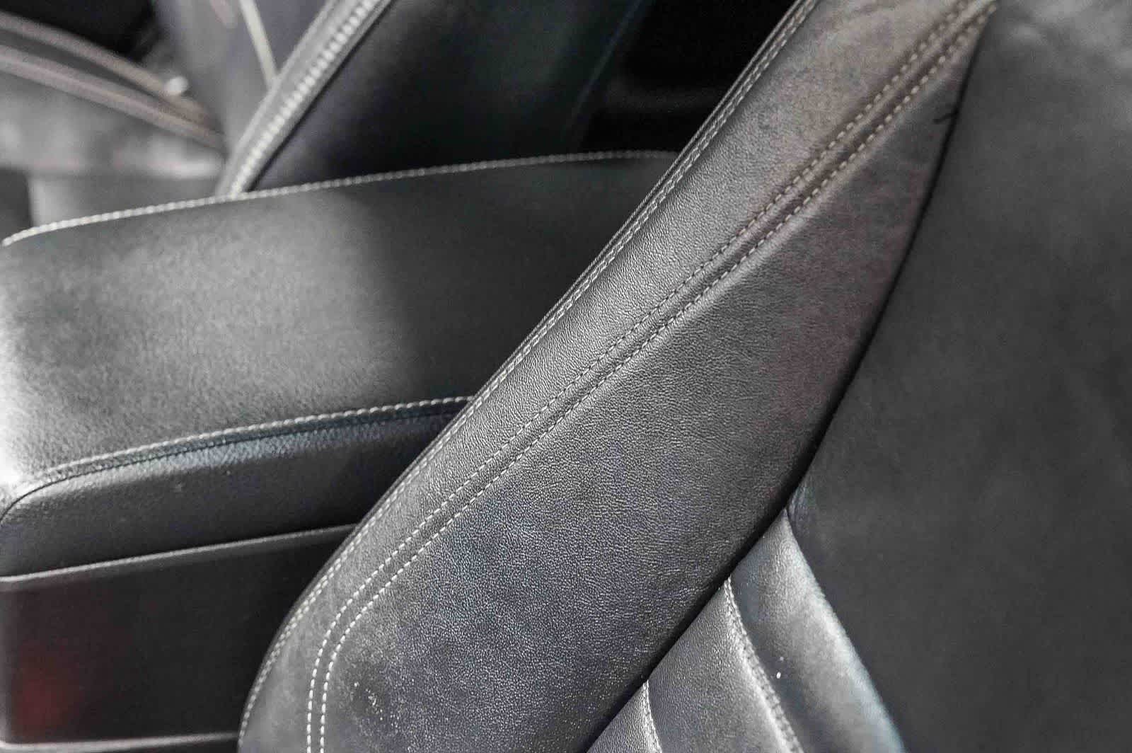2016 Toyota Camry Hybrid XLE