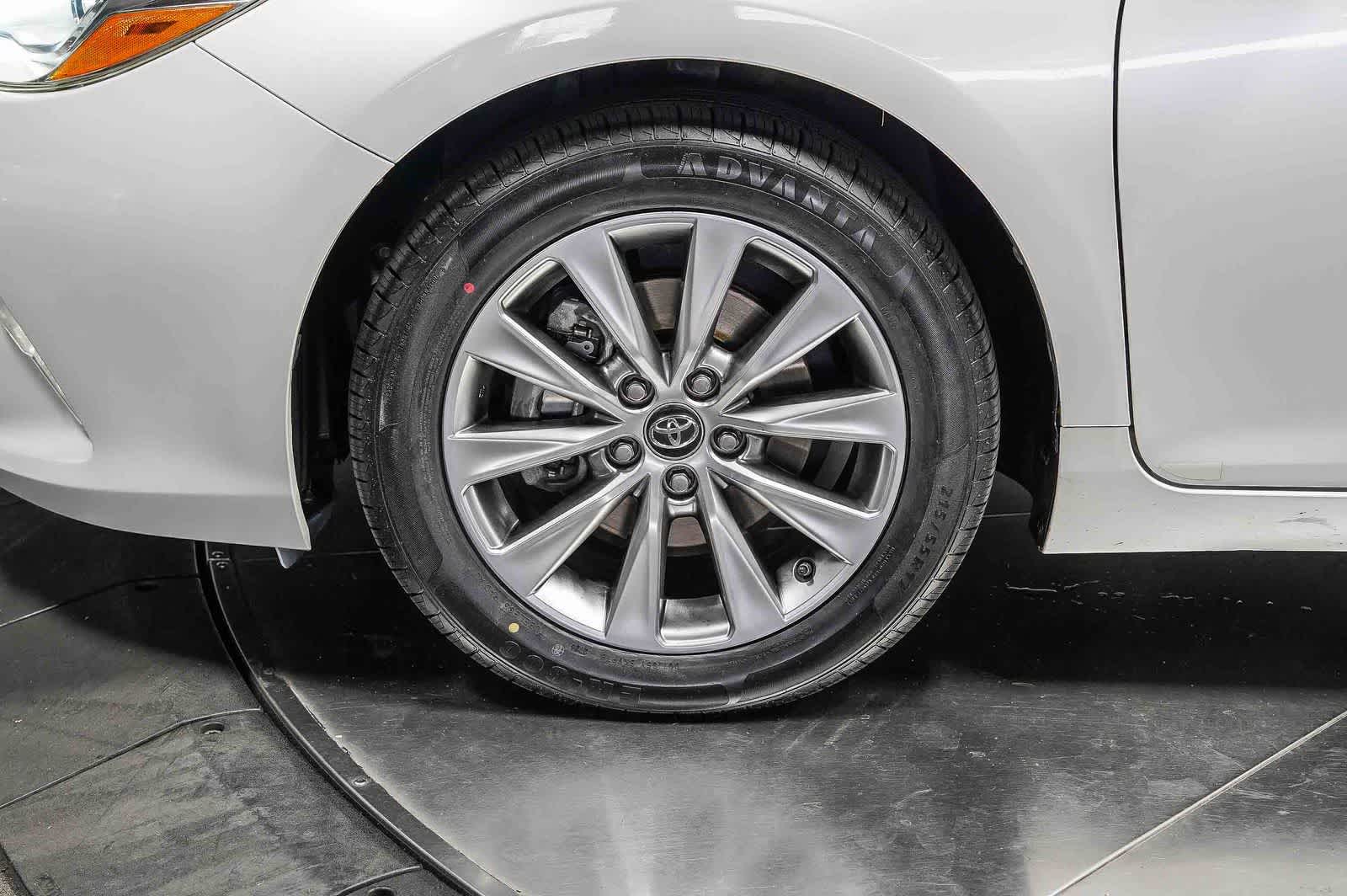 2016 Toyota Camry XLE