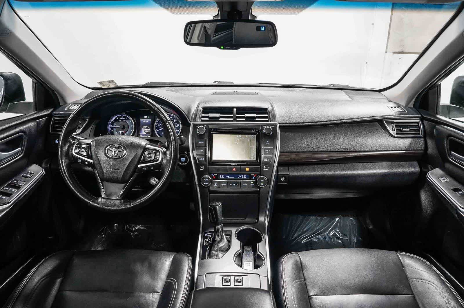 2016 Toyota Camry XLE