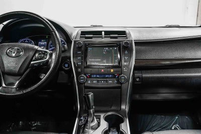 2016 Toyota Camry XLE