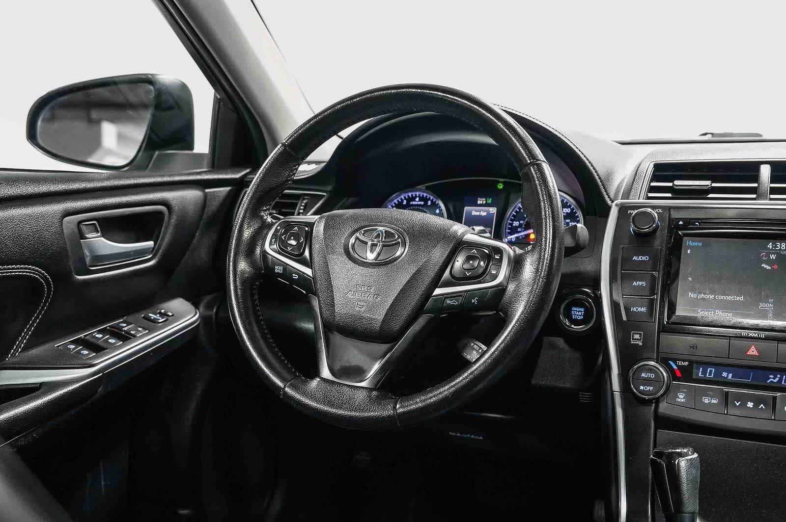 2016 Toyota Camry XLE