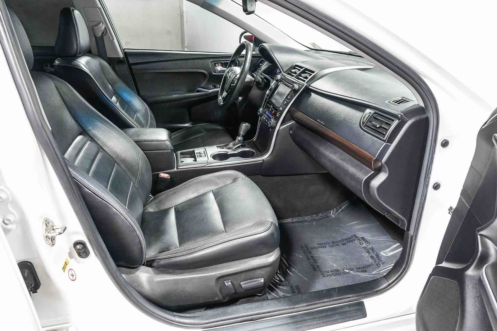 2016 Toyota Camry XLE